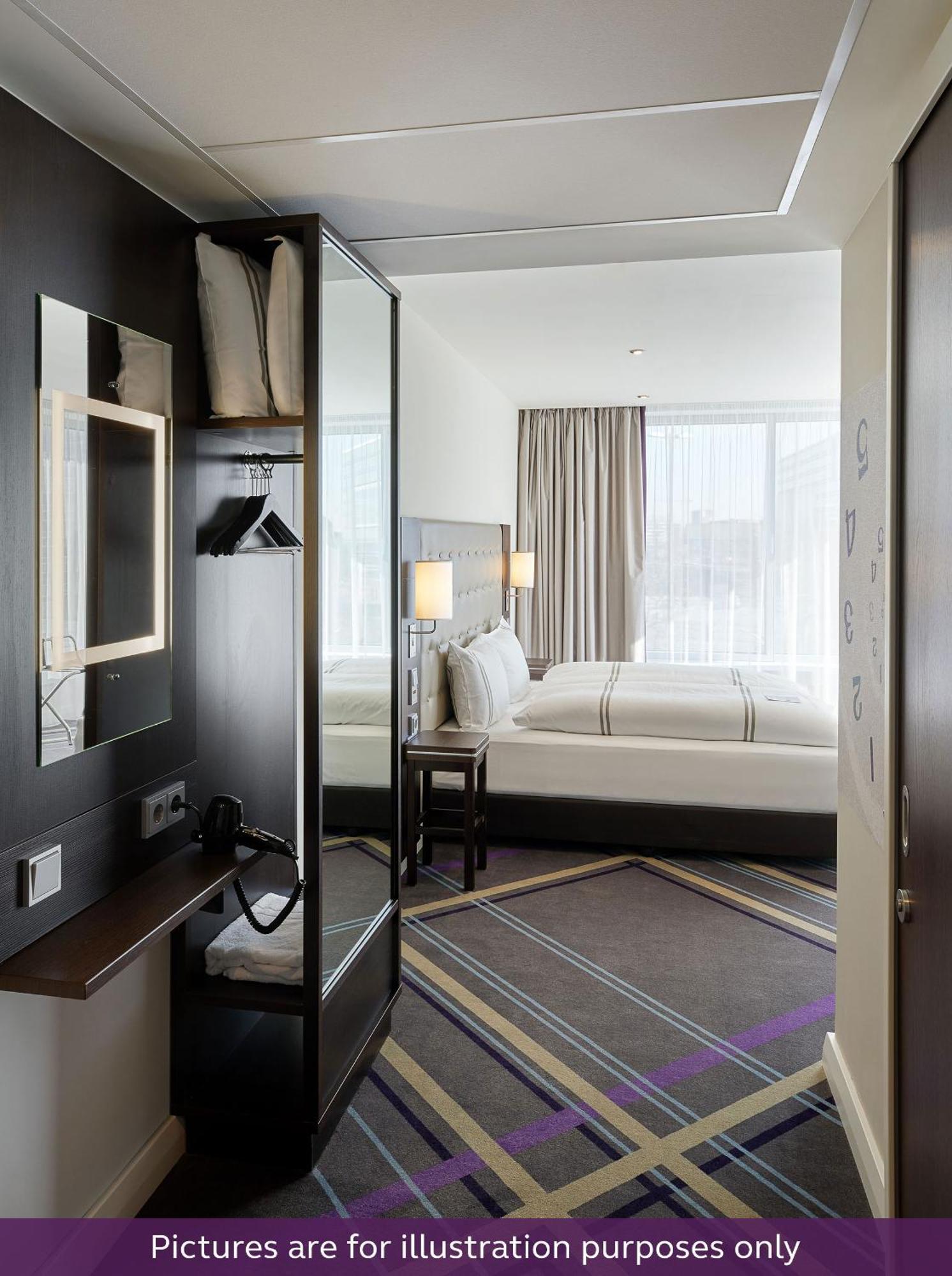 Premier Inn Muenchen City Zentrum Екстериор снимка