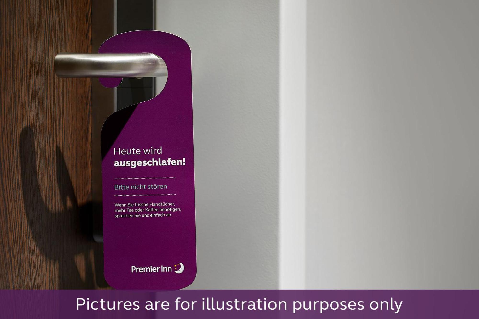 Premier Inn Muenchen City Zentrum Екстериор снимка